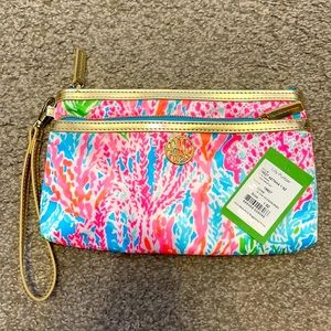 Lily Pulitzer Tootsie Wristlet